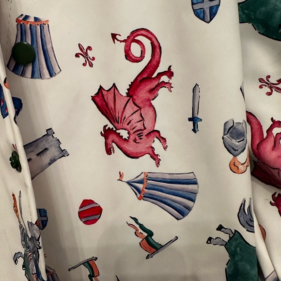 Adorable hooded raincoat with lining size 6-7 (like-new) - Picture 2 of 4